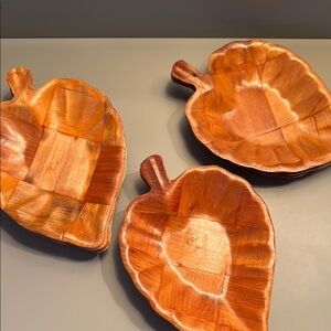 Set of Twelve Vintage Leaf-Shaped Wooden Salad or Appetizer Plates